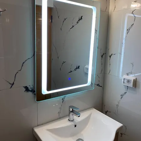 Rentrooms Geni Pensión Ksamil
