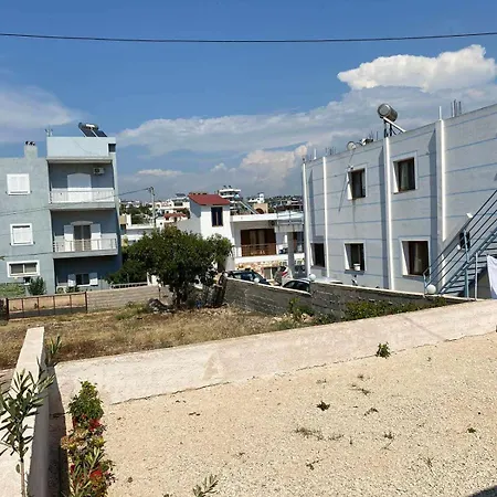 Rentrooms Geni 게스트하우스 3*